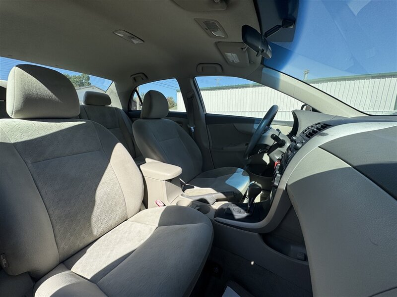 2009 Toyota Corolla LE - Photo 10 - Kearney, NE 68847