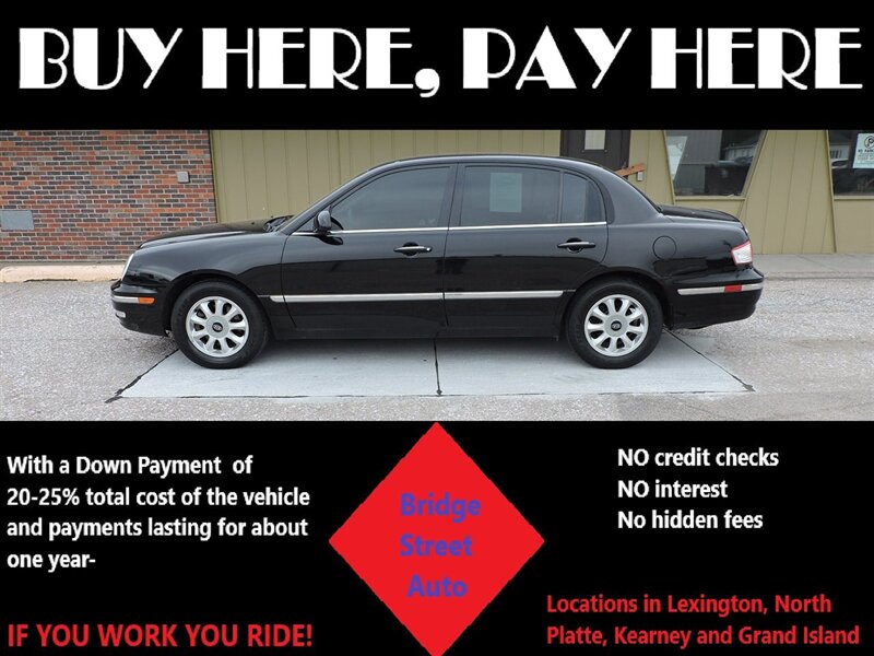 2005 Kia Amanti - Photo 1 - Kearney, NE 68847