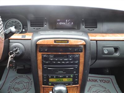 2005 Kia Amanti   - Photo 17 - Kearney, NE 68847