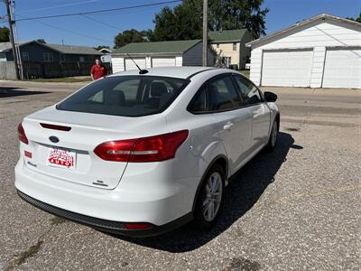 2015 Ford Focus SE   - Photo 5 - Kearney, NE 68847