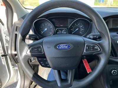 2015 Ford Focus SE   - Photo 14 - Kearney, NE 68847