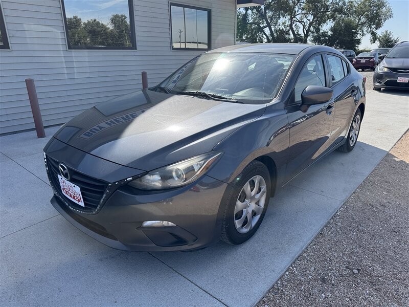 2014 Mazda Mazda3 i Sport - Photo 5 - Lexington, NE 68850