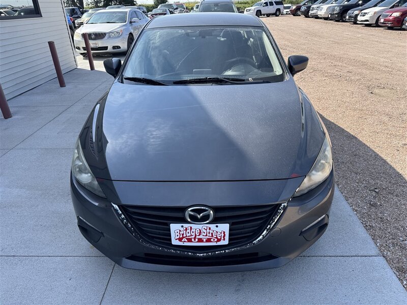 2014 Mazda Mazda3 i Sport - Photo 4 - Lexington, NE 68850