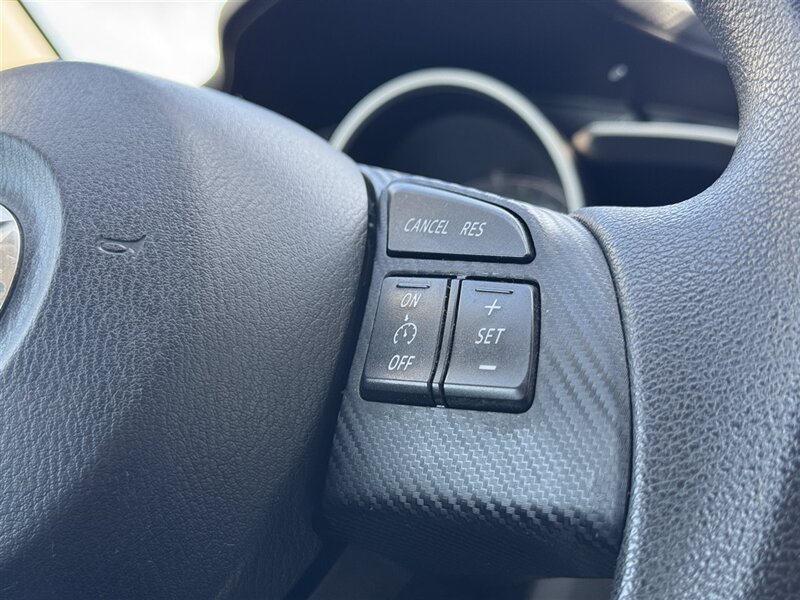 2014 Mazda Mazda3 i Sport - Photo 12 - Lexington, NE 68850