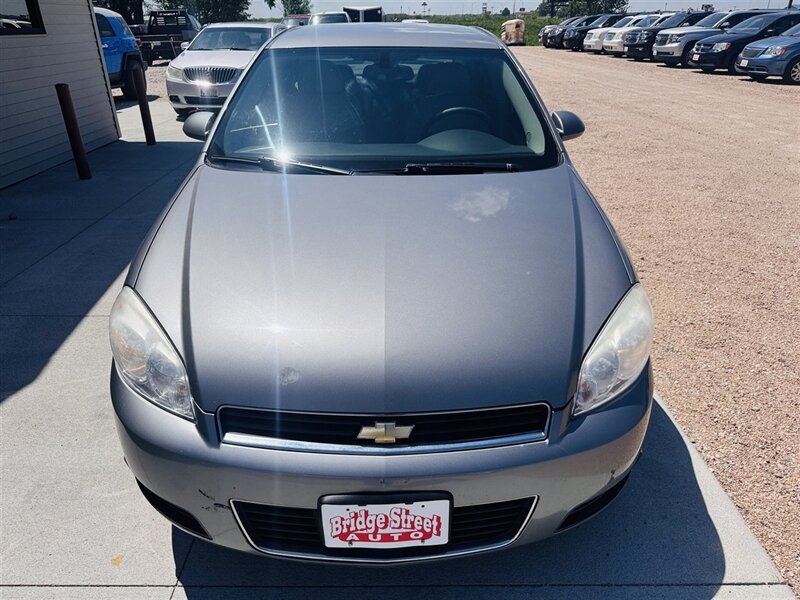 2007 Chevrolet Impala LTZ - Photo 4 - Lexington, NE 68850