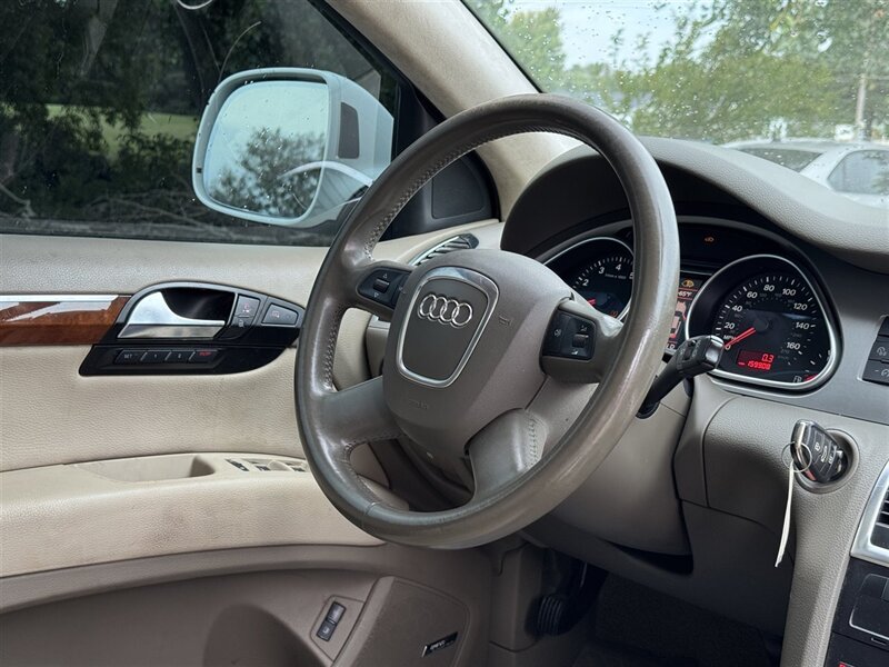 2007 Audi Q7 4.2 Premium quattro - Photo 3 - Grand Island, NE 68801