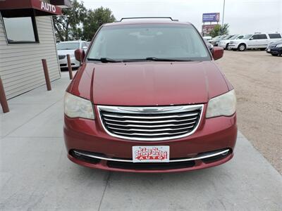 2014 Chrysler Town & Country Touring   - Photo 3 - Lexington, NE 68850