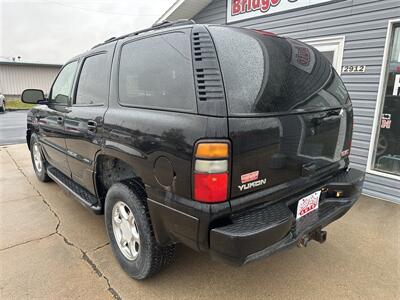 2004 GMC Yukon Denali   - Photo 7 - Lexington, NE 68850