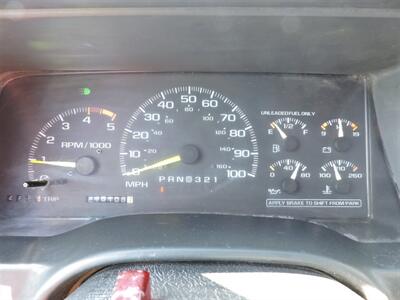 1995 GMC Sierra 2500 SL   - Photo 12 - Grand Island, NE 68801