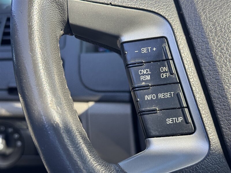 2012 Ford Fusion SEL - Photo 11 - Grand Island, NE 68801