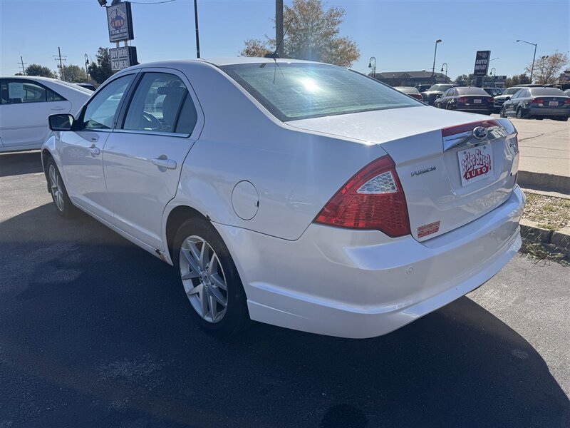 2012 Ford Fusion SEL - Photo 6 - Grand Island, NE 68801