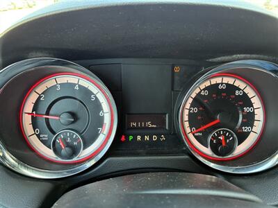 2017 Dodge Grand Caravan SXT   - Photo 14 - Lexington, NE 68850