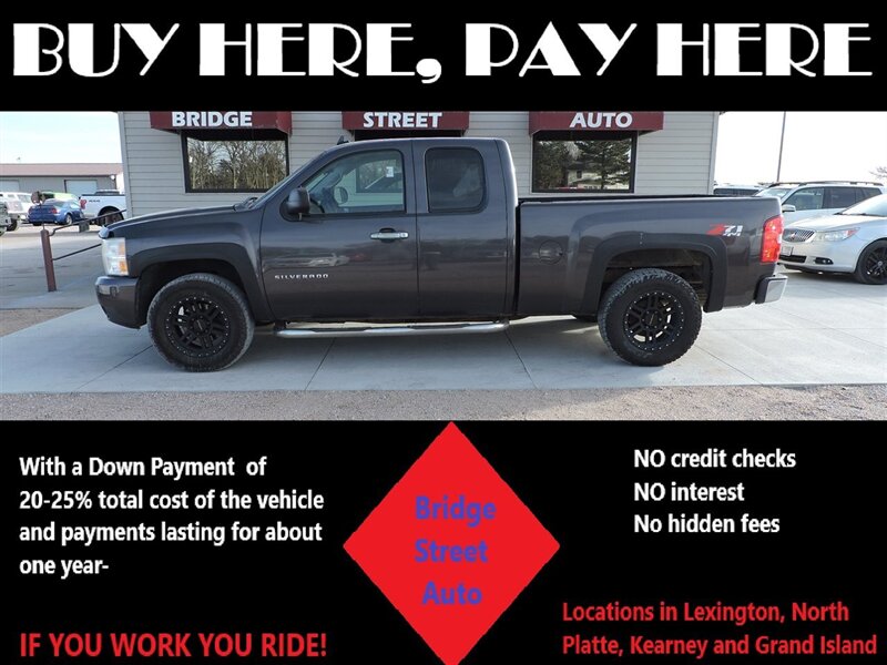 2011 Chevrolet Silverado 1500 LT   - Photo 1 - Lexington, NE 68850