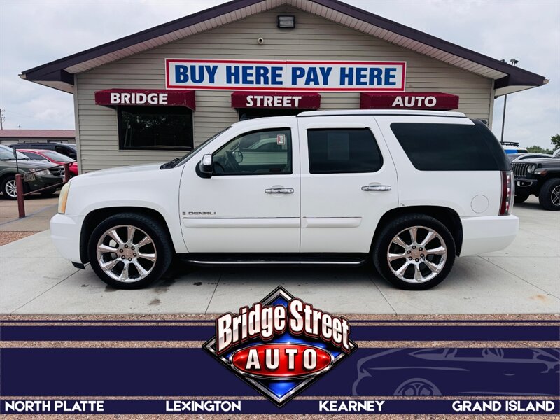 2007 GMC Yukon Denali   - Photo 1 - Lexington, NE 68850