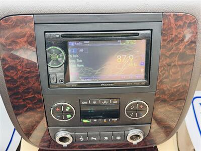 2007 GMC Yukon Denali - Photo 20 - Lexington, NE 68850