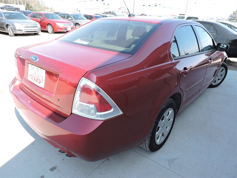 2009 Ford Fusion S photo