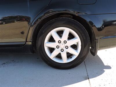 2006 Toyota Avalon XL   - Photo 8 - Lexington, NE 68850