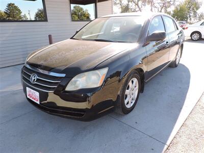 2006 Toyota Avalon XL   - Photo 2 - Lexington, NE 68850
