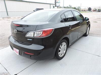 2012 Mazda Mazda3 i Touring   - Photo 5 - Kearney, NE 68847