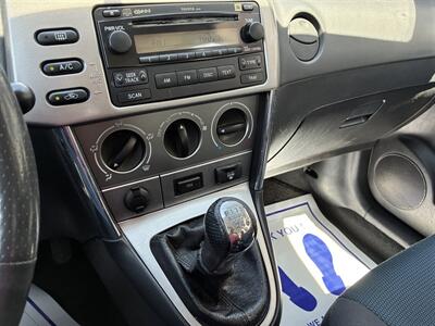2005 Toyota Matrix XRS - Photo 14 - Lexington, NE 68850