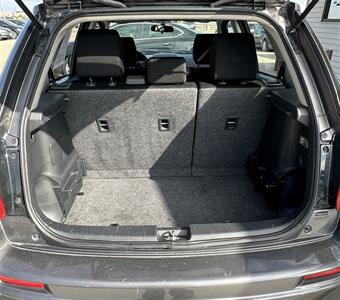 2012 Suzuki SX4 Crossover   - Photo 12 - Lexington, NE 68850
