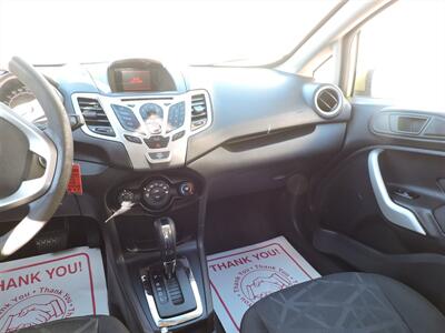 2011 Ford Fiesta SE   - Photo 14 - Kearney, NE 68847