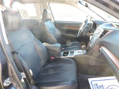 2013 Subaru Outback 2.5i Limited   - Photo 15 - Kearney, NE 68847