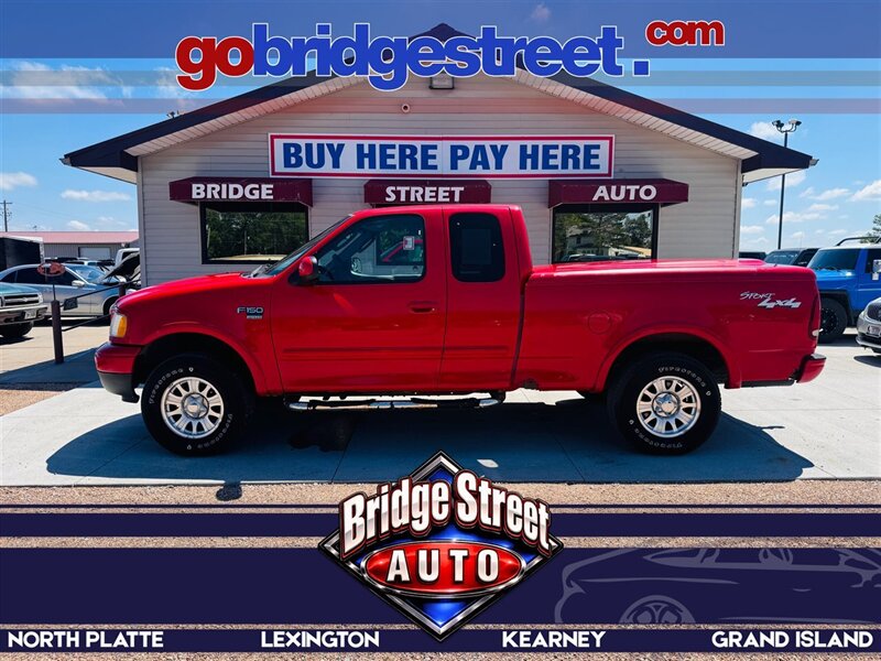 2002 Ford F-150 Lariat   - Photo 1 - Lexington, NE 68850