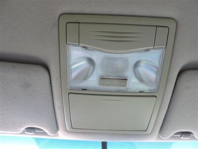 2006 Toyota Avalon XL   - Photo 19 - Lexington, NE 68850