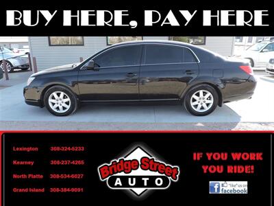 2006 Toyota Avalon XL   - Photo 1 - Lexington, NE 68850