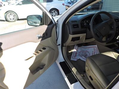 2009 Ford Fusion SEL   - Photo 16 - Lexington, NE 68850