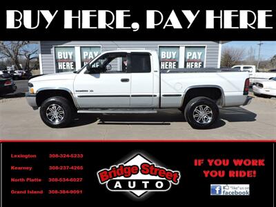 1998 Dodge Ram 1500 Laramie SLT   - Photo 1 - Grand Island, NE 68801
