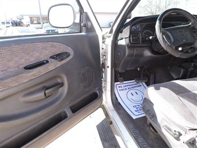 1998 Dodge Ram 1500 Laramie SLT   - Photo 13 - Grand Island, NE 68801