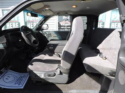 1998 Dodge Ram 1500 Laramie SLT   - Photo 9 - Grand Island, NE 68801