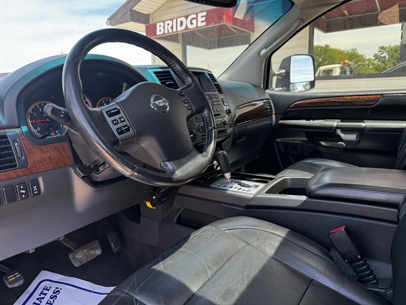 2012 Nissan Armada Platinum - Photo 3 - Lexington, NE 68850