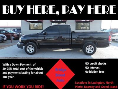 2005 Dodge Dakota SLT   - Photo 1 - Lexington, NE 68850