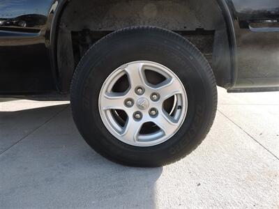 2005 Dodge Dakota SLT   - Photo 8 - Lexington, NE 68850