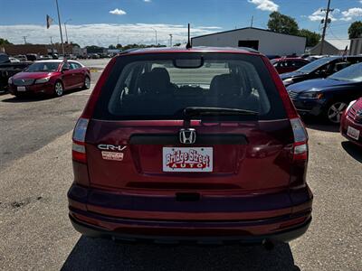 2010 Honda CR-V LX - Photo 6 - North Platte, NE 69101