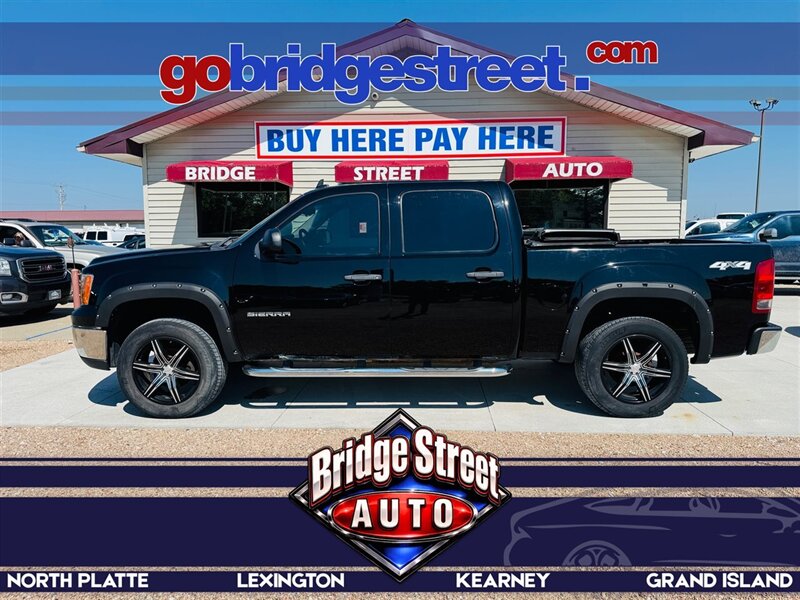 2011 GMC Sierra 1500 SL   - Photo 1 - Lexington, NE 68850
