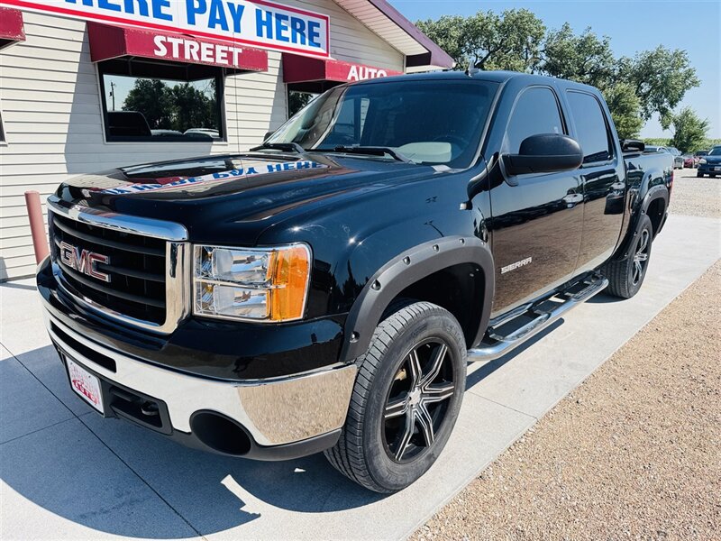 2011 GMC Sierra 1500 SL - Photo 5 - Lexington, NE 68850
