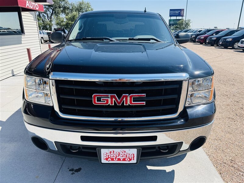 2011 GMC Sierra 1500 SL - Photo 4 - Lexington, NE 68850