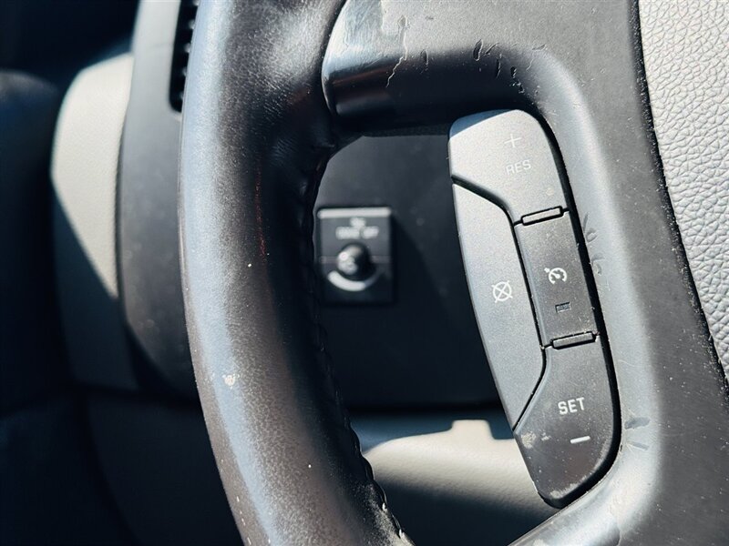 2011 GMC Sierra 1500 SL - Photo 13 - Lexington, NE 68850