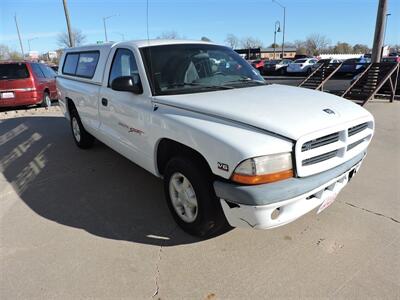 1998 Dodge Dakota   - Photo 4 - Grand Island, NE 68801