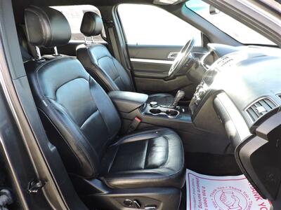 2016 Ford Explorer XLT   - Photo 10 - Kearney, NE 68847