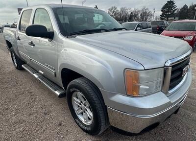 2010 GMC Sierra 1500 SLE   - Photo 4 - Lexington, NE 68850