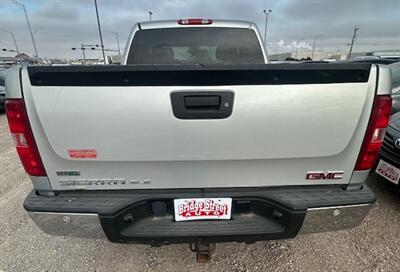 2010 GMC Sierra 1500 SLE   - Photo 6 - Lexington, NE 68850