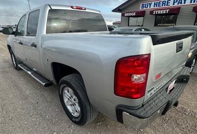 2010 GMC Sierra 1500 SLE   - Photo 7 - Lexington, NE 68850