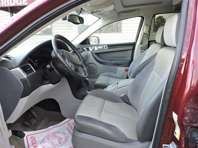 2008 Chrysler Pacifica Touring   - Photo 9 - Lexington, NE 68850