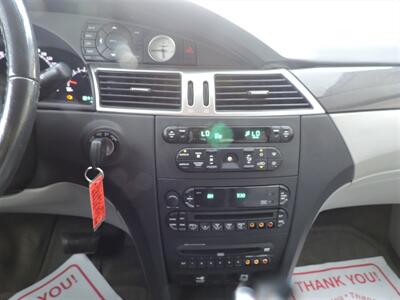 2008 Chrysler Pacifica Touring   - Photo 19 - Lexington, NE 68850