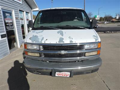 1999 Chevrolet G1500   - Photo 3 - Grand Island, NE 68801